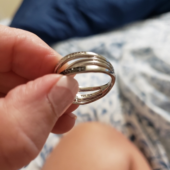 Ring - Picture 2 of 2